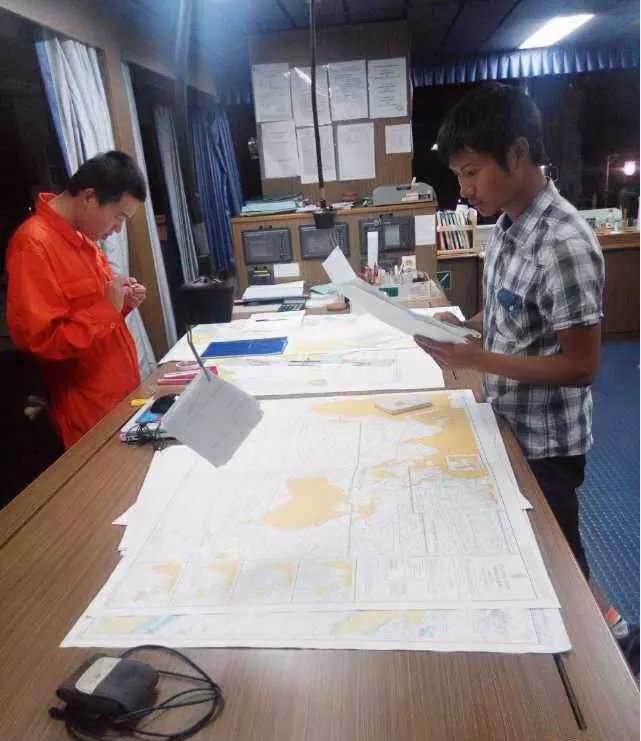 国际货轮工作照！环境照！