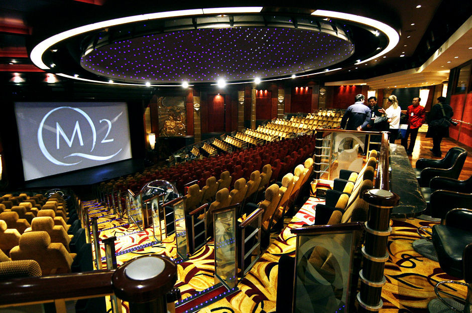 豪华游轮海乘服务员厨师面点师何官摄影师等工种招聘，待遇好