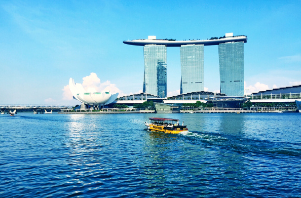 新加坡新单招聘，待遇好出境快！！