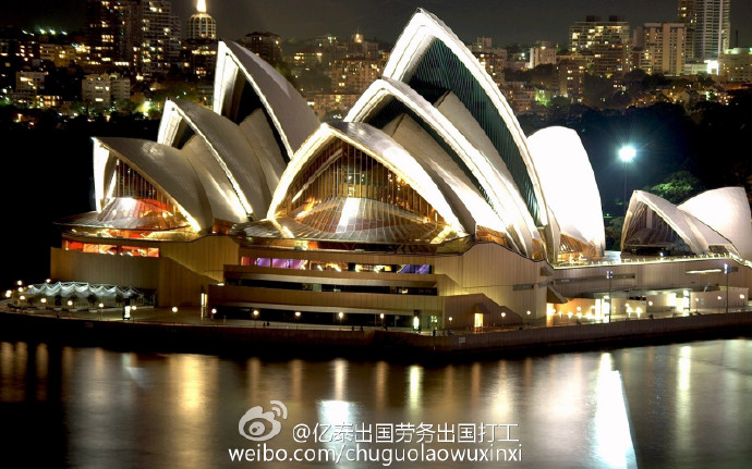 澳大利亚留学半工半读，可移民，家属可陪读