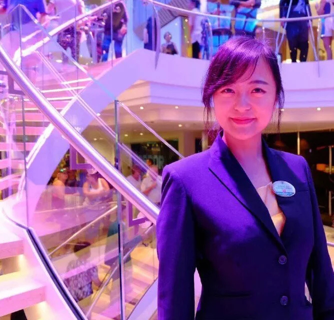 豪华邮轮招聘海乘，服务生，小费多待遇好
