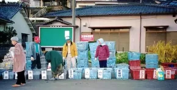 日本的街道真的非常干净，那么，日本人把垃圾都扔哪儿了呢？