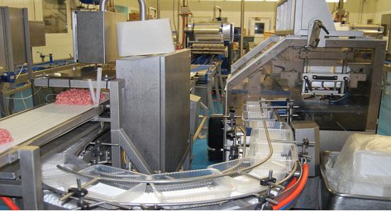 澳洲可移民482工作签，剔骨工急招名额月薪3万起，出签保证可全家移民