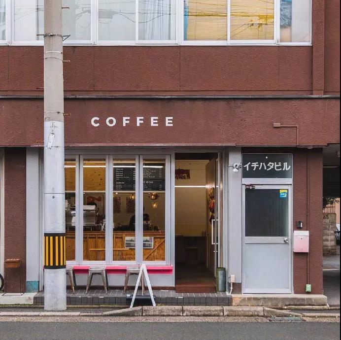 日本大阪市百货商店Cosmedecolte的翻译人员 正规工作签 年薪20万起步 可长期发展