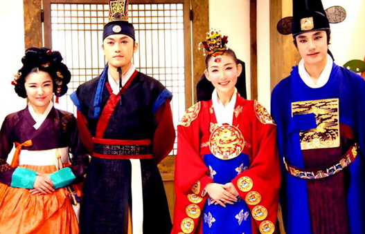 韩国本土免税店销售员招聘 工作环境好月薪提成高 爱美小姑娘的首选